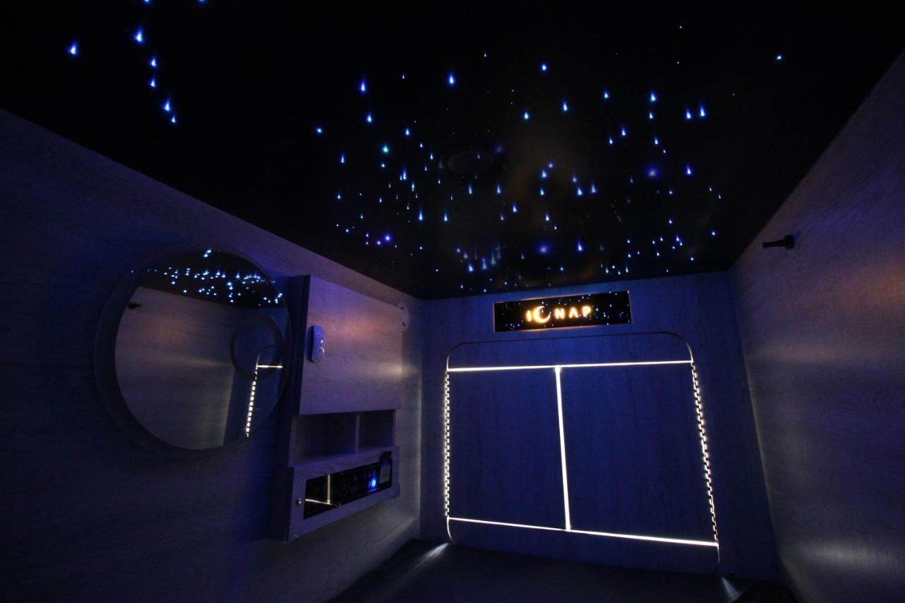 L'Etoile De Mer Mong Kok - Capsule Hotel 九龙 外观 照片
